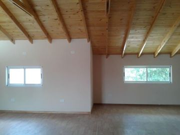 Casas en venta  - 8 dormitorios 3 baños - 260mts2 - Adrogue