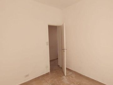 Casas en venta  - 8 dormitorios 3 baños - 260mts2 - Adrogue