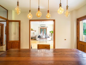 Casa en venta en El Aromo - tres dormitorios - parilla - pileta - lote central