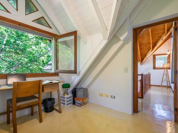 Casa en venta en El Aromo - tres dormitorios - parilla - pileta - lote central