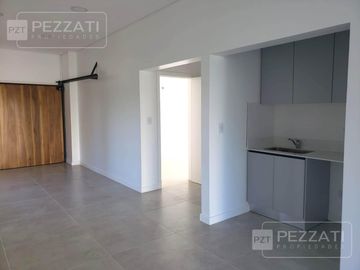 Casa en  venta en Barrio Privado Rumenco Joven. 3 dormitorios (1 suite) . Garage doble. Jardin