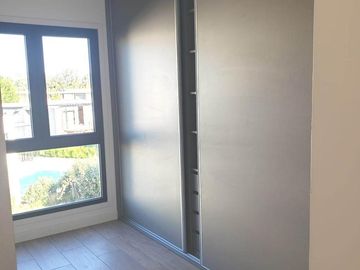 Casa en  venta en Barrio Privado Rumenco Joven. 3 dormitorios (1 suite) . Garage doble. Jardin