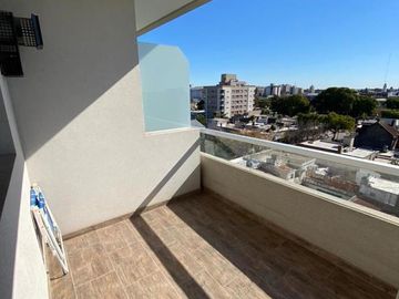 Departamento 2 ambientes en venta en Ituzaingó Sur