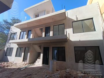 Departamento P.B-UF1- Frente- C/espacio vehicular-