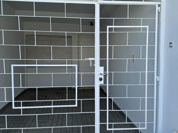 APTO BANCOR VENTA CASA 2 DORMITORIOS - AYACUCHO