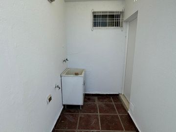 APTO BANCOR VENTA CASA 2 DORMITORIOS - AYACUCHO