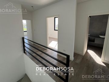 Casa en Venta 5 ambientes  al Lago en San Matias