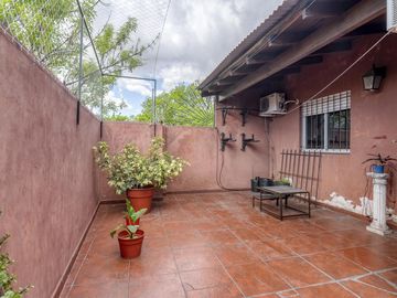Maza al 400 Casa en PH en Venta en Almagro