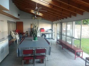Excelente Chalet en Zona Residencial!! Duclout 337, Mte. Grande.