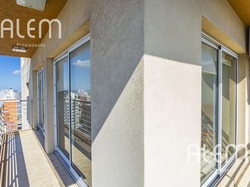 Departamento de 3 ambientes en venta en Lomas de Zamora