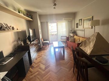 Divino 4 Ambientes al frente con 2 baños y Cocina con Lavadero independiente