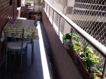 Divino 4 Ambientes al frente con 2 baños y Cocina con Lavadero independiente