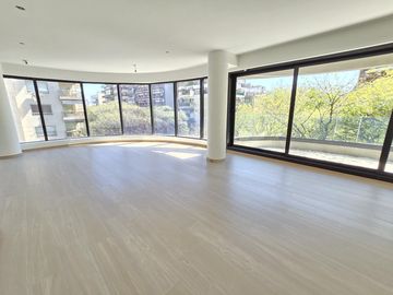 Piso Inteligente  4 dormitorios en suite más dependencia - Domotizado
