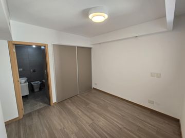Piso Inteligente  4 dormitorios en suite más dependencia - Domotizado