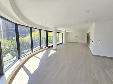 Piso Inteligente  4 dormitorios en suite más dependencia - Domotizado