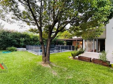 Casa - Campos De Alvarez