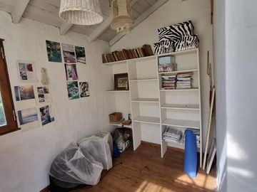 Casa de 5 ambientes con cochera en venta en Del Viso