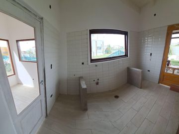 Casa en venta de una planta Barrio San Sebastián, área 8