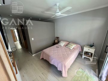 Casa Venta Centro Rosario de Pasillo - 3 Dormitorios / Diseño de Autor - Italia 1200