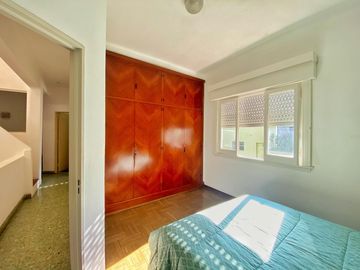 VENTA CASA 5 AMB 230 M2 PATIO TERRAZA GERLI