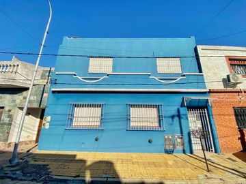 VENTA CASA 5 AMB 230 M2 PATIO TERRAZA GERLI