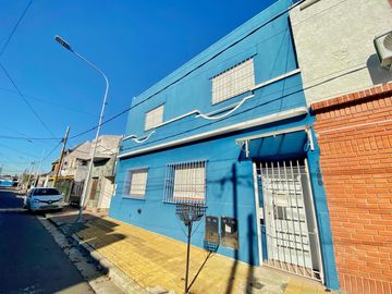 VENTA CASA 5 AMB 230 M2 PATIO TERRAZA GERLI