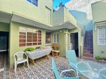 VENTA CASA 5 AMB 230 M2 PATIO TERRAZA GERLI