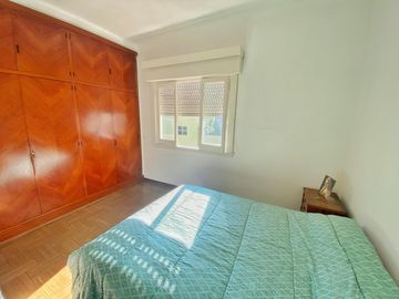 VENTA CASA 5 AMB 230 M2 PATIO TERRAZA GERLI