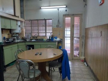 Casa - Burzaco