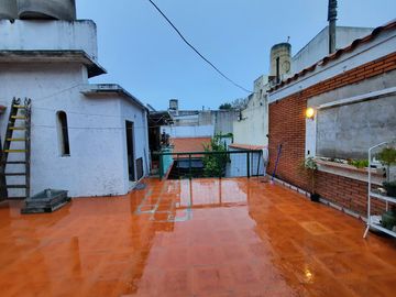 Casa en  venta sobre lote propio 7 amb garage patio terraza y playroom