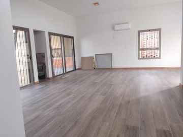 Casa a estrenar en venta -  San Eduardo - Fisherton