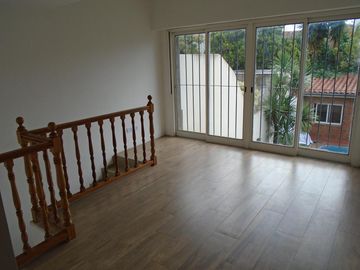 VENTA CASA 6 AMBIENTES EN OLIVOS