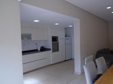 VENTA CASA 6 AMBIENTES EN OLIVOS