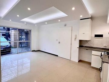 Departamento en venta - 1 Dormitorio 1 Baño - 30Mts2 - Castelar