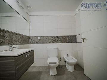 Departamento semipiso de 3 ambientes con balcón aterrazado en  Villa Urquiza AMENITIES