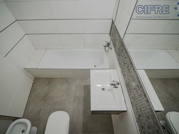 Departamento semipiso de 3 ambientes con balcón aterrazado en  Villa Urquiza AMENITIES
