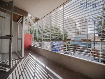 Departamento semipiso de 3 ambientes con balcón aterrazado en  Villa Urquiza AMENITIES
