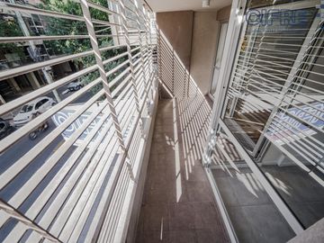 Departamento semipiso de 3 ambientes con balcón aterrazado en  Villa Urquiza AMENITIES
