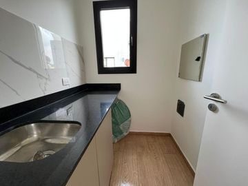 Casa en San Ramiro, Pilar del este.