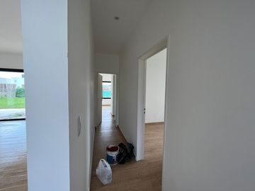 Casa en San Ramiro, Pilar del este.