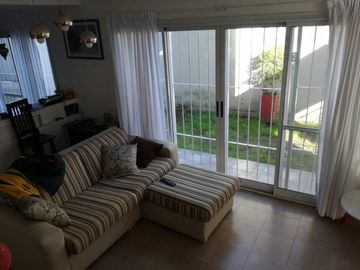 Dúplex en venta - 2 Dormitorios 2 Baños - 104Mts2 - City Bell, La Plata