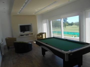 CASA EN VENTA CON RENTA EN HARAS SANTA MARIA – MAROTO PROPIEDADES
