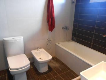 CASA EN VENTA CON RENTA EN HARAS SANTA MARIA – MAROTO PROPIEDADES