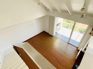 Departamento en venta en San Isidro - Vias/Rolon