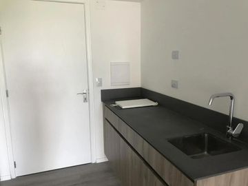 Excelente  Loft en venta ,  apto profesional en Distrito Quartier, Retiro.