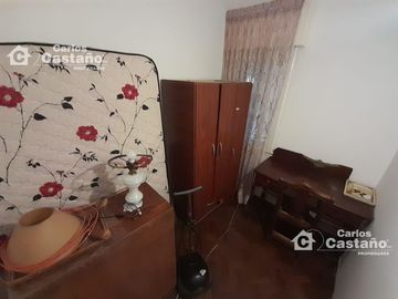 A 3/c de Av. Maipú y Cerca de CABA, Chalet en 2 Plantas Ideal 2 Familias, 270m2