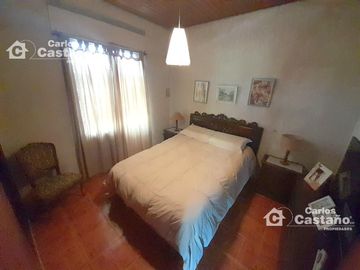 A 3/c de Av. Maipú y Cerca de CABA, Chalet en 2 Plantas Ideal 2 Familias, 270m2