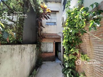 A 3/c de Av. Maipú y Cerca de CABA, Chalet en 2 Plantas Ideal 2 Familias, 270m2