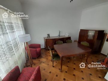 A 3/c de Av. Maipú y Cerca de CABA, Chalet en 2 Plantas Ideal 2 Familias, 270m2