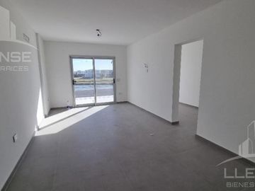 Casa 4 ambientes en 2 plantas vista Laguna en venta - Barrio Sebastian Gaboto - Pueblos del Plata